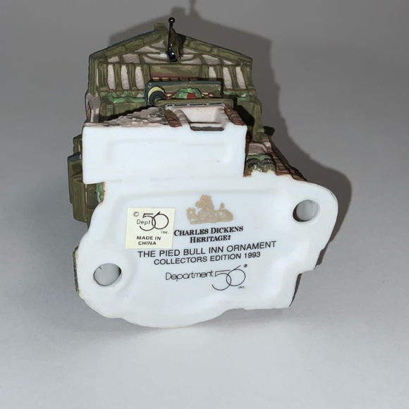 Pied Bull Inn & Sir John Falstaff Inn Dept 56 Ornaments - Picture 6 of 11